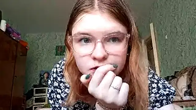 Nessa Vessa online show from 19, 10, 2025
