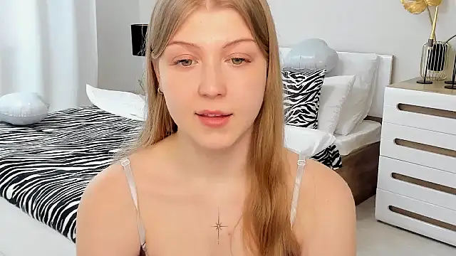 Stella Light online show from 12, 2, 2026