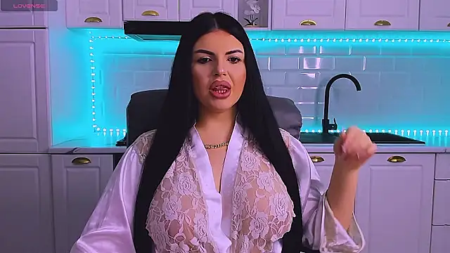 RheaLynn online show from 24, 2, 2026