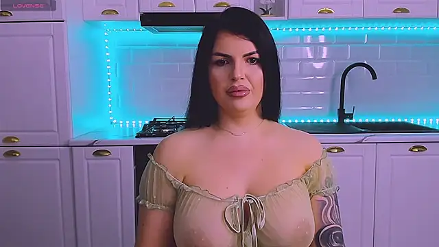 RheaLynn online show from 31, 3, 2026