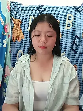 Snapshot of lisa-bae00 chatting on 8, 6, 2026 lisa-bae00 online show from 8, 6, 2026
