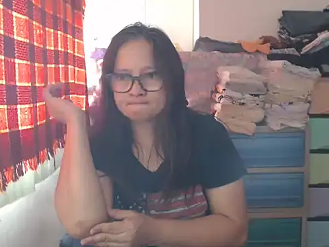 Kinkybela2025 online show from 25, 2, 2026