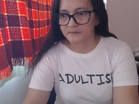 Kinkybela2025 online show from 25, 3, 2026