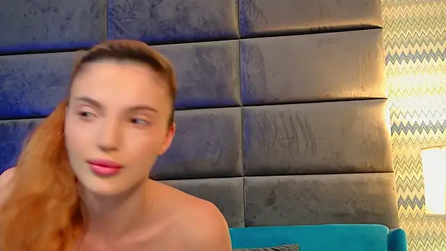 LaraSynn online show from 2, 3, 2026