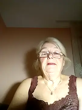 AmyLove353 online show from 29, 10, 2025