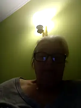 AmyLove353 online show from 17, 2, 2026