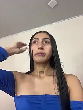 Violeet-Smith online show from 31, 10, 2025