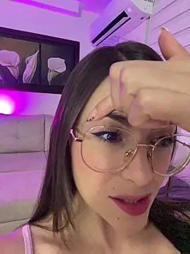 Snapshot of isa_p chatting on 7, 5, 2026 isa p online show from 7, 5, 2026