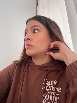 Talia Bonet online show from 12, 5, 2026