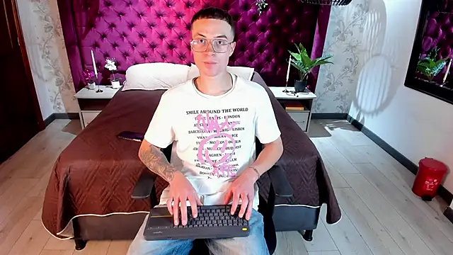 Lil James online show from 14, 11, 2025