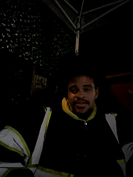 Mrmakeherwet Tez online show from 3, 12, 2025