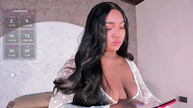 Viana dior online show from 23, 10, 2025