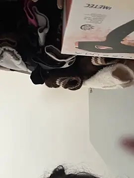 gatitalocahot online show from 1, 2, 2026