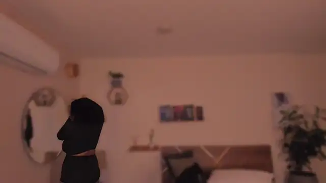 YariRose online show from 12, 2, 2026