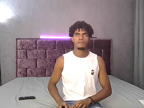 richardd2212 online show from 13, 6, 2026