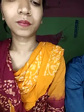 CoupleShow 432 online show from 5, 4, 2026