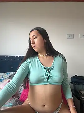 Snapshot of ImAlix_Rouses chatting on 23, 10, 2025 ImAlix Rouses online show from 23, 10, 2025