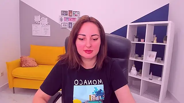 NoraSimons online show from 5, 7, 2026