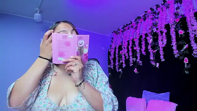 Gabyy Cooper  online show from 21, 11, 2025