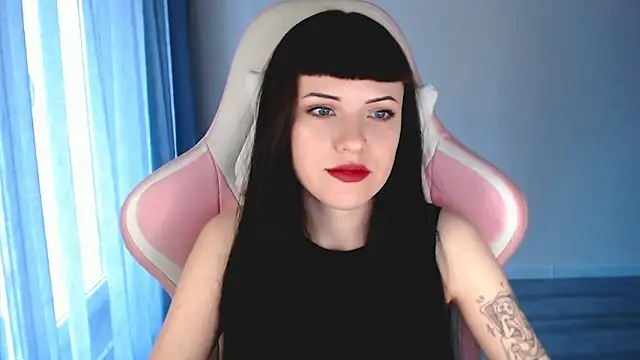 Snapshot of astra_rift chatting on 23, 4, 2026 astra rift online show from 23, 4, 2026