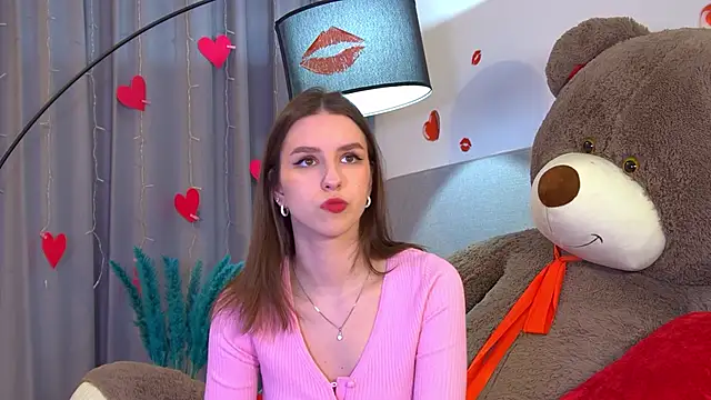 Snapshot of AliceAtkins chatting on 8, 2, 2026 AliceAtkins online show from 8, 2, 2026