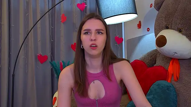 Snapshot of AliceAtkins chatting on 2, 3, 2026 AliceAtkins online show from 2, 3, 2026