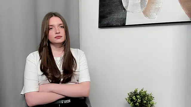 GiaKirtley online show from 22, 10, 2025