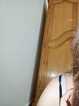 indilasixeey online show from 17, 6, 2026