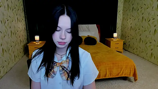 FloraCherry online show from 16, 11, 2025