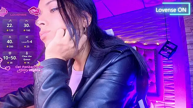 Roxanne Han online show from 20, 11, 2025