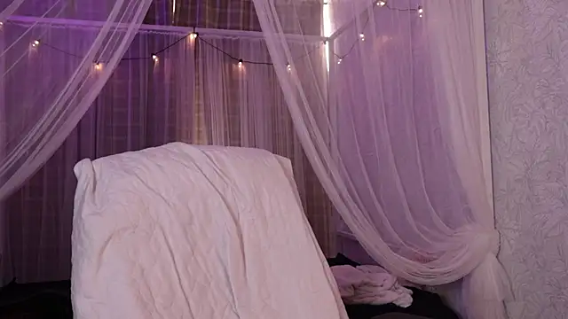 Snapshot of lexirouge__ chatting on 2, 3, 2026 lexirouge online show from 2, 3, 2026