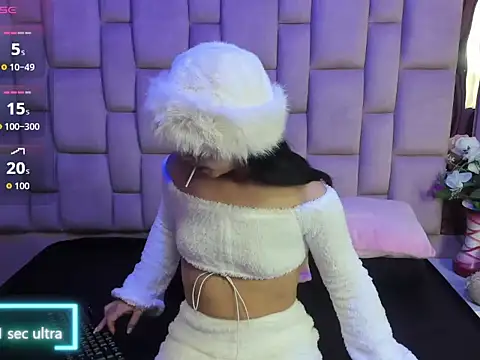 JulietaDiamond online show from 12, 2, 2026