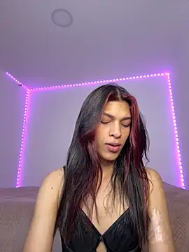 Snapshot of Arimoonn chatting on 31, 10, 2025 Arimoonn online show from 31, 10, 2025