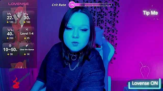 Snapshot of Lovly_Vixen chatting on 31, 10, 2025 Lovly Vixen online show from 31, 10, 2025