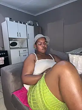 SweetCandy84 online show from 23, 11, 2025