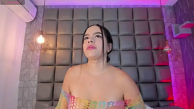 dannavelvet online show from 7, 4, 2026