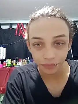 Snapshot of Khalid16_ chatting on 9, 4, 2026 Khalid16 online show from 9, 4, 2026