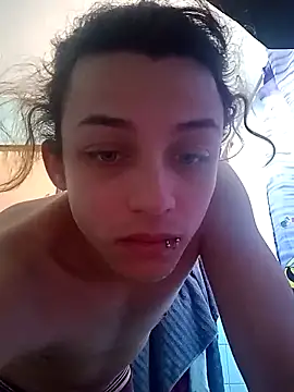 Snapshot of Khalid16_ chatting on 11, 4, 2026 Khalid16 online show from 11, 4, 2026