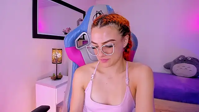 celeste blazze  online show from 18, 2, 2026