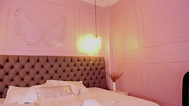 tall hotgirl online show from 7, 11, 2025