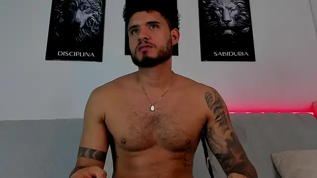 AUSTINN TORRES online show from 21, 6, 2026