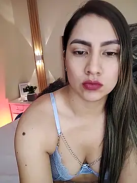 Snapshot of Violeth_Grey chatting on 29, 10, 2025 Violeth Grey online show from 29, 10, 2025