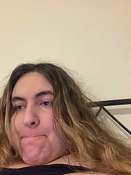 Snapshot of SINAQUEEN chatting on 2, 11, 2025 SINAQUEEN online show from 2, 11, 2025