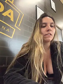 sarah honey   online show from 17, 3, 2026