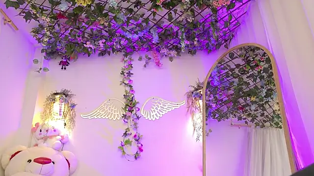 ISA NIXON online show from 10, 3, 2026