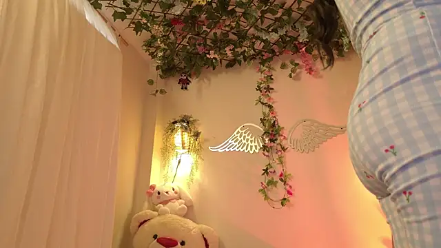 ISA NIXON online show from 31, 3, 2026