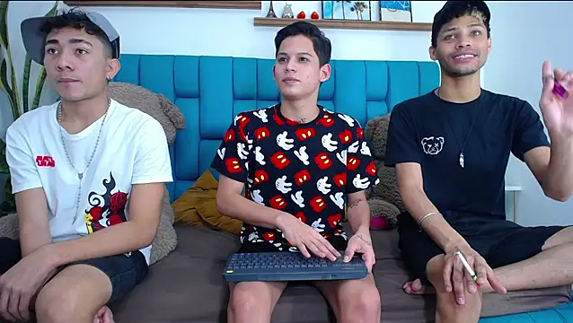 Snapshot of Hot_Boys_Latinos_X chatting on 1, 3, 2026 Hot Boys Latinos X online show from 1, 3, 2026