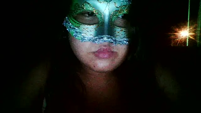 Snapshot of crazzyanne chatting on 4, 2, 2026 crazzyanne online show from 4, 2, 2026