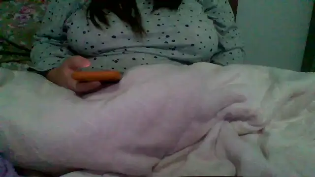 Snapshot of crazzyanne chatting on 17, 6, 2026 crazzyanne online show from 17, 6, 2026