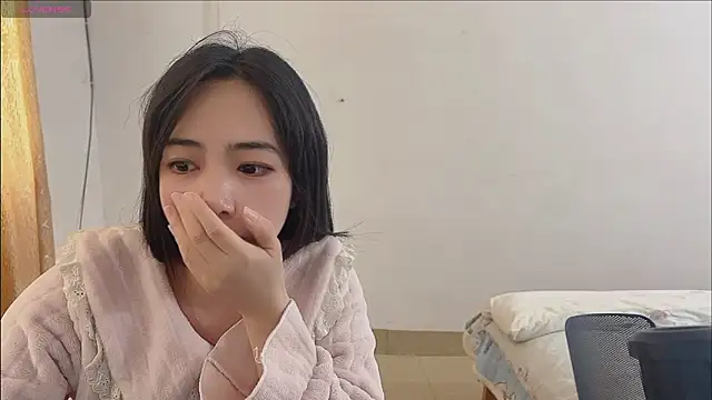 by-Hannah online show from 9, 11, 2025